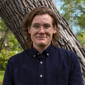 A headshot photo of Leo Keiser.